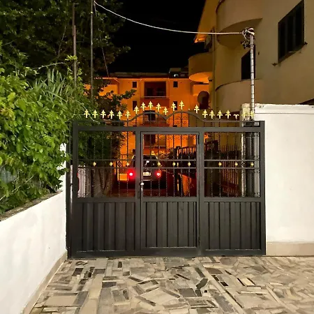 Апартаменты Lumturi Resident