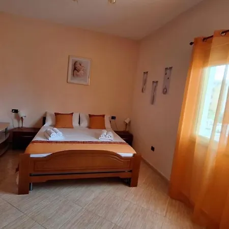 Lumturi Resident Durrës